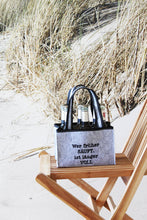 Laden Sie das Bild in den Galerie-Viewer, KAMACA Flaschentasche für 6 Bierflaschen Flaschenträger Flaschenkorb Flaschentasche aus Filz mit Getränkehalter aus Filz mit lustigem Spruch Geschenk Vatertag Party (Wer früher säuft..)