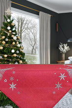 Laden Sie das Bild in den Galerie-Viewer, KAMACA Tischdecke Mitteldecke 85x85 cm mit filigraner Stickerei Küche Esstisch Tisch Dekoration Eyecatcher in Herbst Winter Weihnachten (Tannenbäume rot)