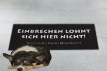 Laden Sie das Bild in den Galerie-Viewer, KAMACA Fußmatte Schmutzfangmatte mit Spruch 40x60 cm rutschfest originelle Begrüßung an der Wohnungstür Fußabtreter Fußabstreifer (Einbrechen lohnt nicht 40x60)
