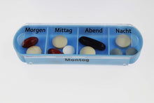 Laden Sie das Bild in den Galerie-Viewer, KAMACA 2 er Pack ( = 2 Stück ) praktischer Medikamentendosierer 14 Tage mit 4 Fächern pro Tag, Pillendose,Pillenbox, Tablettenbox, Wochendosierer (2er Set - 2 Wochen)
