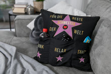 Laden Sie das Bild in den Galerie-Viewer, Dekokissen BESTE SCHWESTER DER WELT Kissen mit 3 Taschen zum selber Befüllen Größe 43x43 cm tolles Geschenk für einen lieben Menschen
