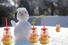 Laden Sie das Bild in den Galerie-Viewer, KAMACA 4er Set Trinkbecher als Schneemann geformte Trinkgläser mit Schraubverschluss und Strohhalm für dein Lieblingsgetränk Winter Weihnachten (4er Set Schneemann Trinkglas)
