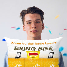 Laden Sie das Bild in den Galerie-Viewer, KAMACA Originelles Dekokissen Kissen mit 3 Taschen zum selbst Befüllen und Spruch Größe 43x43 cm tolles Geschenk für Anlässe wie z.B. Geburtstag (Bierkissen A)
