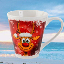 Laden Sie das Bild in den Galerie-Viewer, KAMACA Kaffeebecher Becher Tasse Weihnachtstasse für einen lieben Menschen tolles Geschenk Kollegen Büro Alltag Winter Weihnachten (Lustiges Rentier)
