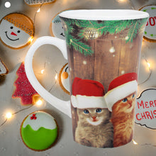 Laden Sie das Bild in den Galerie-Viewer, KAMACA XL Kaffeebecher Becher Tasse Weihnachtstasse für einen lieben Menschen tolles Geschenk Kollegen Büro Alltag Winter Weihnachten (Weihnachts - Katzen)
