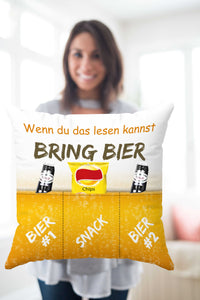 KAMACA Originelles Dekokissen Kissen mit 3 Taschen zum selbst Befüllen und Spruch Größe 43x43 cm tolles Geschenk für Anlässe wie z.B. Geburtstag (Bierkissen A)