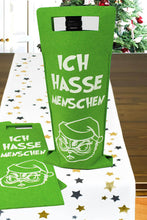 Laden Sie das Bild in den Galerie-Viewer, 4er Set Flaschentaschen Wein aus Filz Geschenktasche für Weinflaschen mit lustigem Spruch Geschenkverpackung Wein Geschenktasche für Weinflaschen (4er Set Filz Weihnachts-Muffel)
