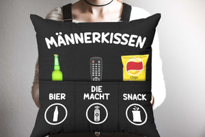 Originelles Dekokissen MÄNNERKISSEN  Kissen mit 3 Taschen zum selber Befüllen Größe 43x43 cm tolles Geschenk für ein gelungenen Sofaabend