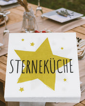 Laden Sie das Bild in den Galerie-Viewer, KAMACA 80 Servietten Papierservietten mit Spruch „Sterneküche&quot; stillvolle Tischdeko Feier Fest Weihnachten
