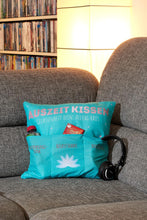 Laden Sie das Bild in den Galerie-Viewer, Originelles Dekokissen AUSZEITKISSEN Kissen mit 3 Taschen zum selber Befüllen Größe 43x43 cm tolles Geschenk für ein gelungen Sofaabend Filmabend Öko Tex
