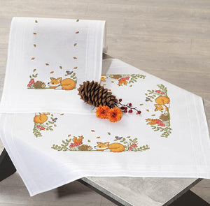 Stickpackung Fuchs und Igel Tischdecke 80x80 cm Kreuzstich vorgezeichnet Baumwolle komplettes Stickset mit Stickvorlage