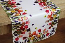 Laden Sie das Bild in den Galerie-Viewer, Tischläufer 40x90 cm TULPEN UND SCHMETTERLINGE Druck-Motiv mit Blumen Frühling Sommer
